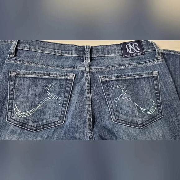 Rock & Republic Jeans - Picture 9 of 15